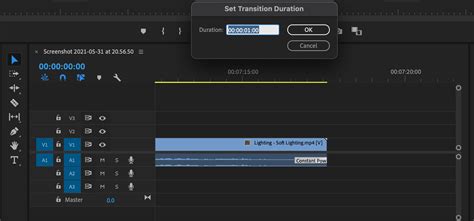 How to Fade In and Out in Premiere Pro: A Comprehensive Guide to Smooth Transitions and Creative Storytelling